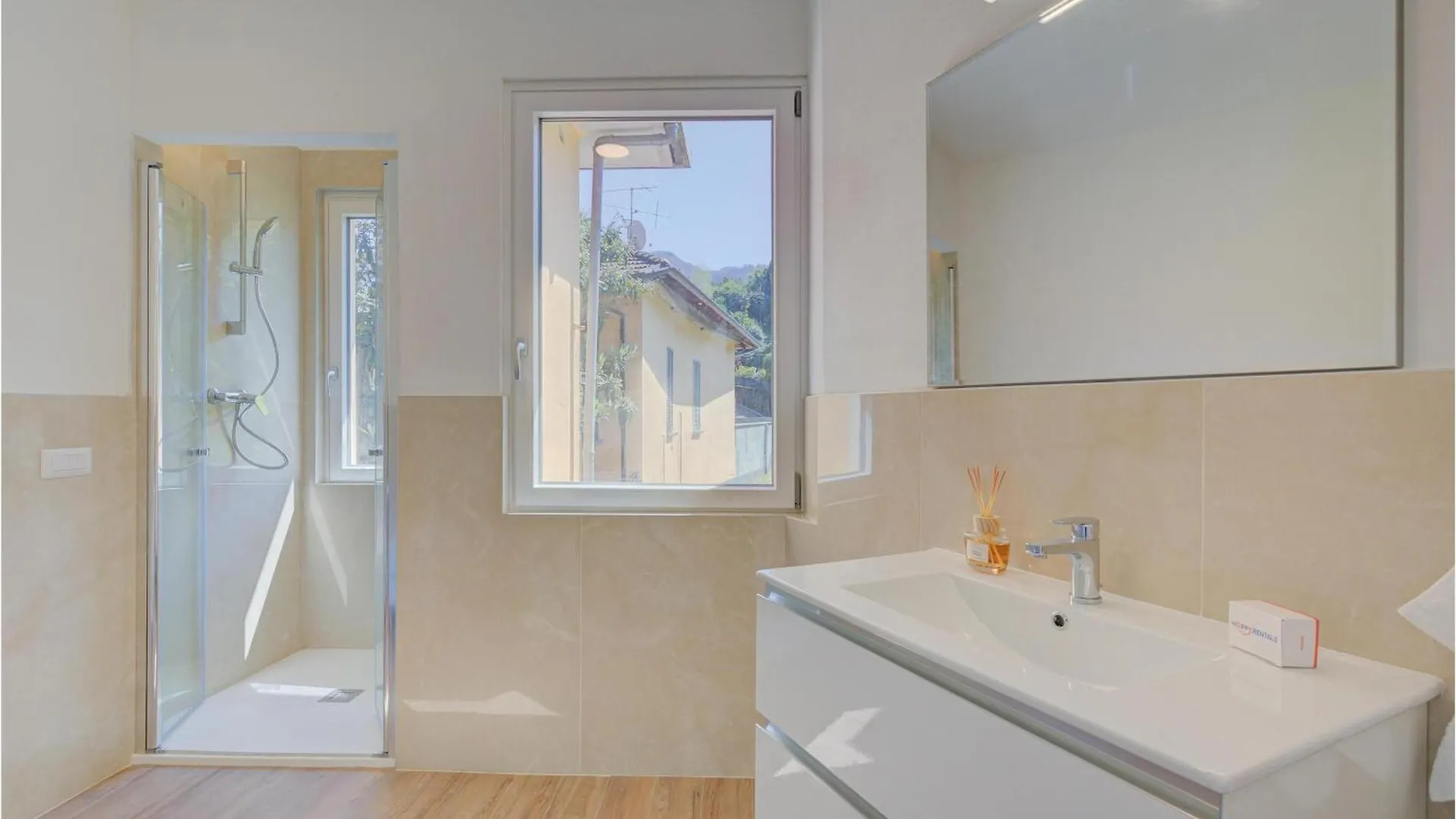 Apartamento Villa Giulia Porto Valtravaglia
